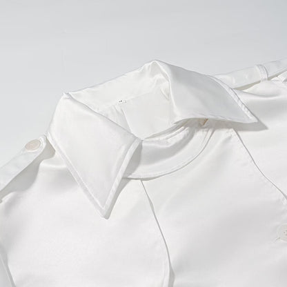 Long sleeved white double breasted loose jacket for women